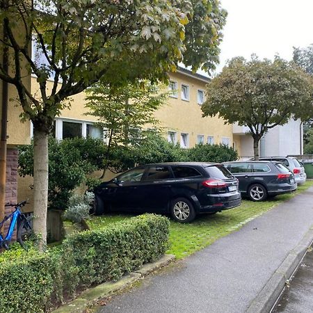 Awm Korntal Aparthotel Bagian luar foto
