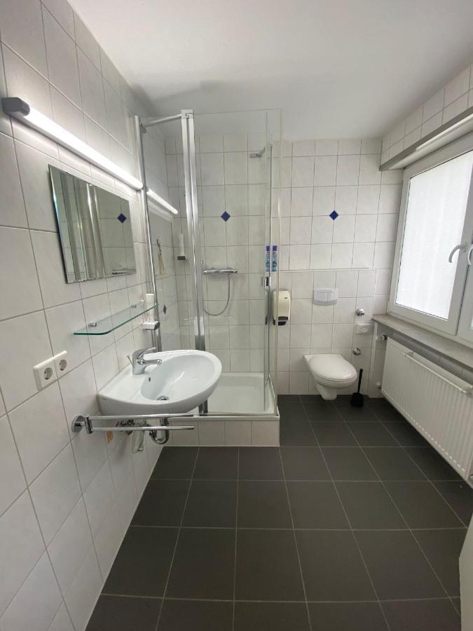 Awm Korntal Aparthotel Bagian luar foto